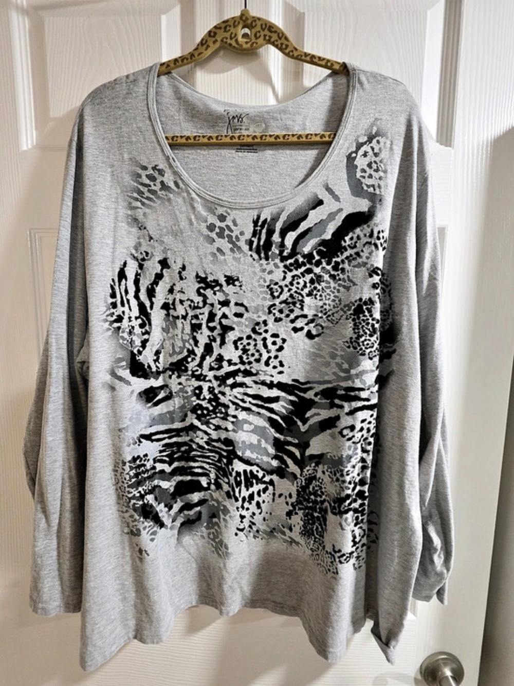 JMS Just My Size- 4X Long Sleeve Animal Print Top